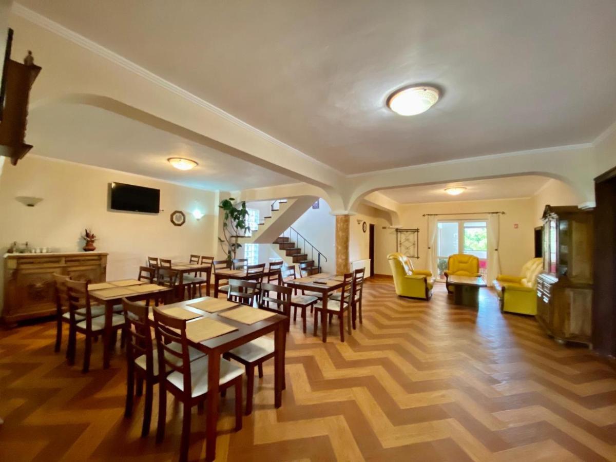 Casa Centiu Hotel Bran  Luaran gambar